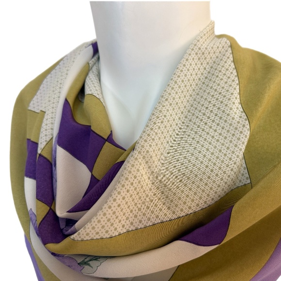 Vintage Gu Yun He 100% Silk Scarf - Purple & Gold Floral - Hand Rolled Edges - Picture 5 of 11